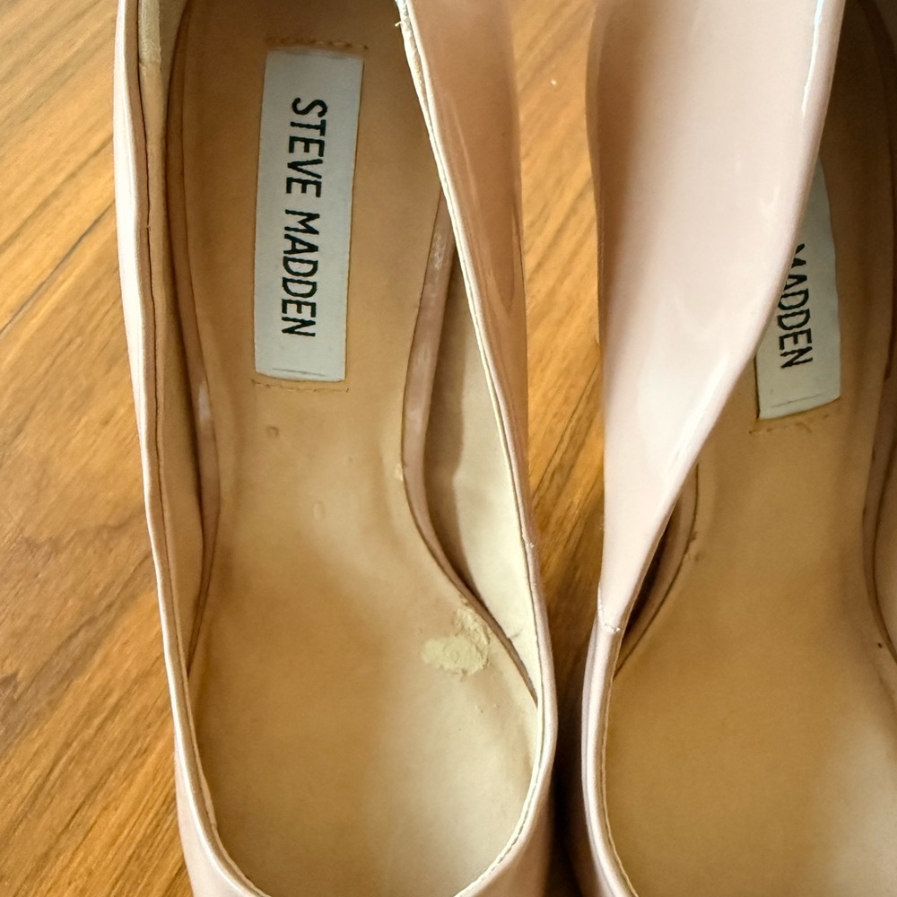 Steve Madden Nude Pink Patent Heels - Picture 5 of 5